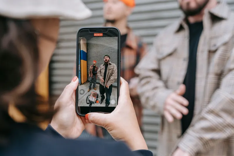 Performing Realness: The Strange Theater of Celebrity Authenticity Online